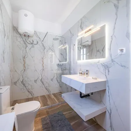 2 * Kassiopi