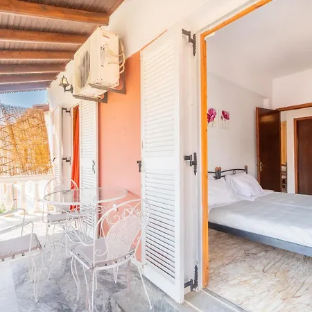 2 Apartment *